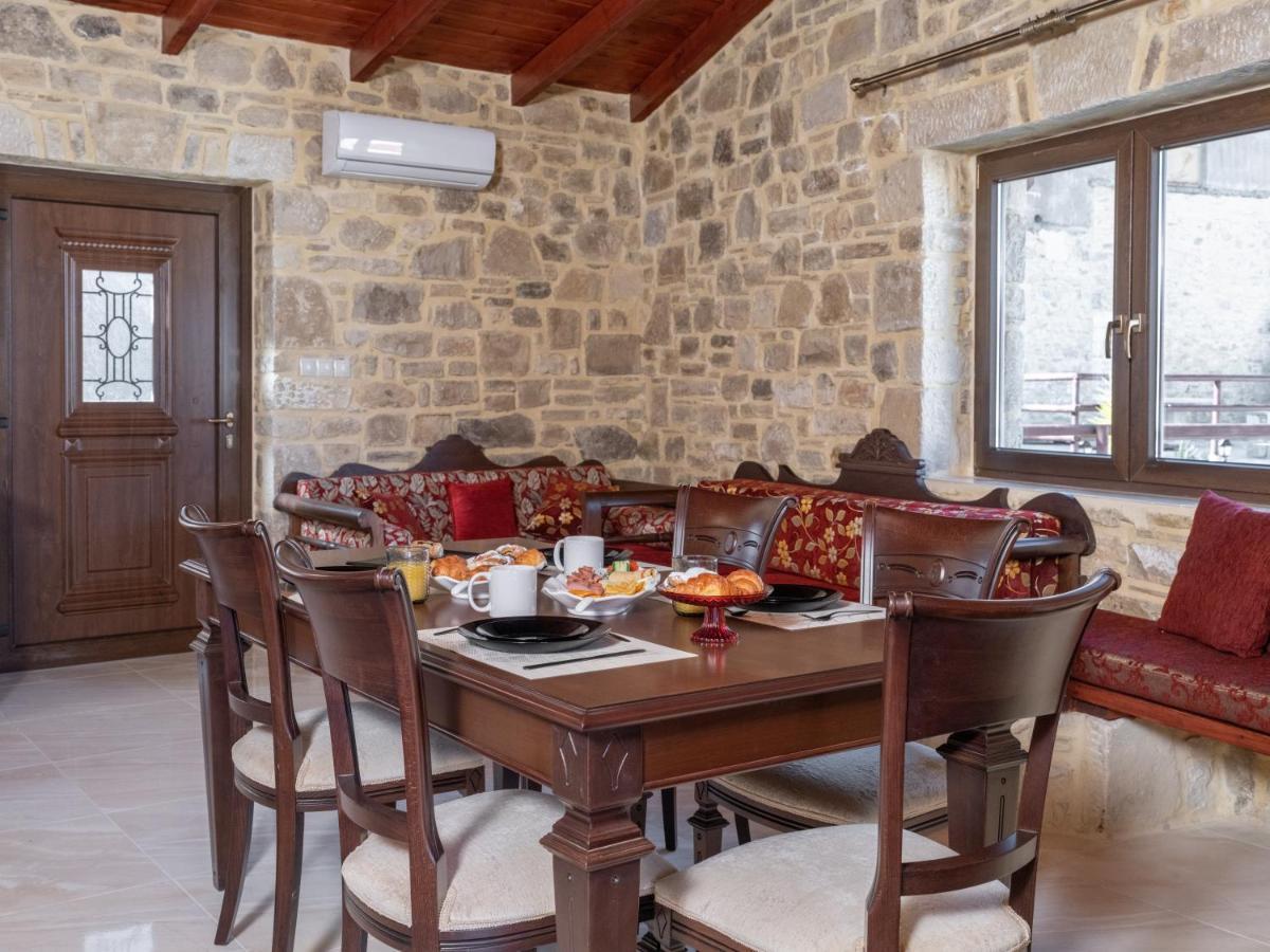 Draganigo Luxury Stone Houses 40 Min From Matala Ano Moulia Extérieur photo