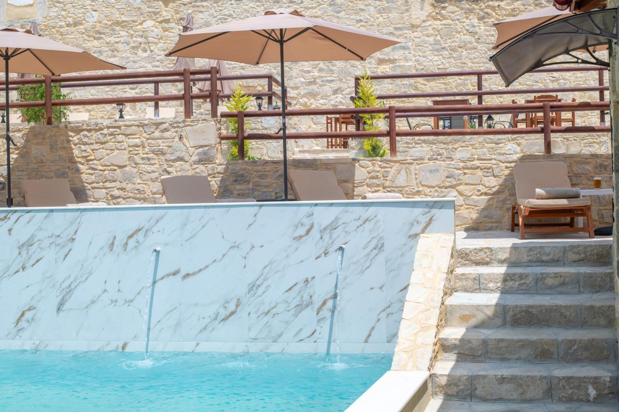 Draganigo Luxury Stone Houses 40 Min From Matala Ano Moulia Extérieur photo